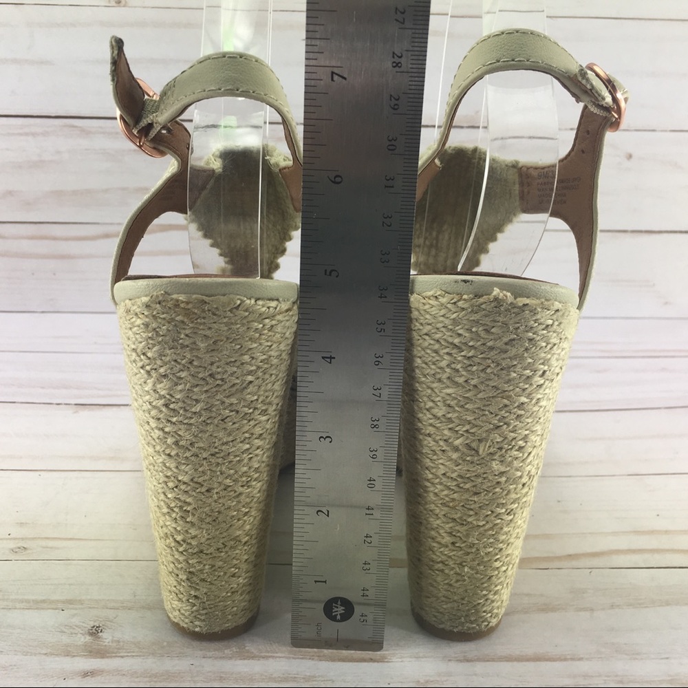 Lucky Brand Ridgeview Wedge Sandals Size 9M - Picture 8 of 8